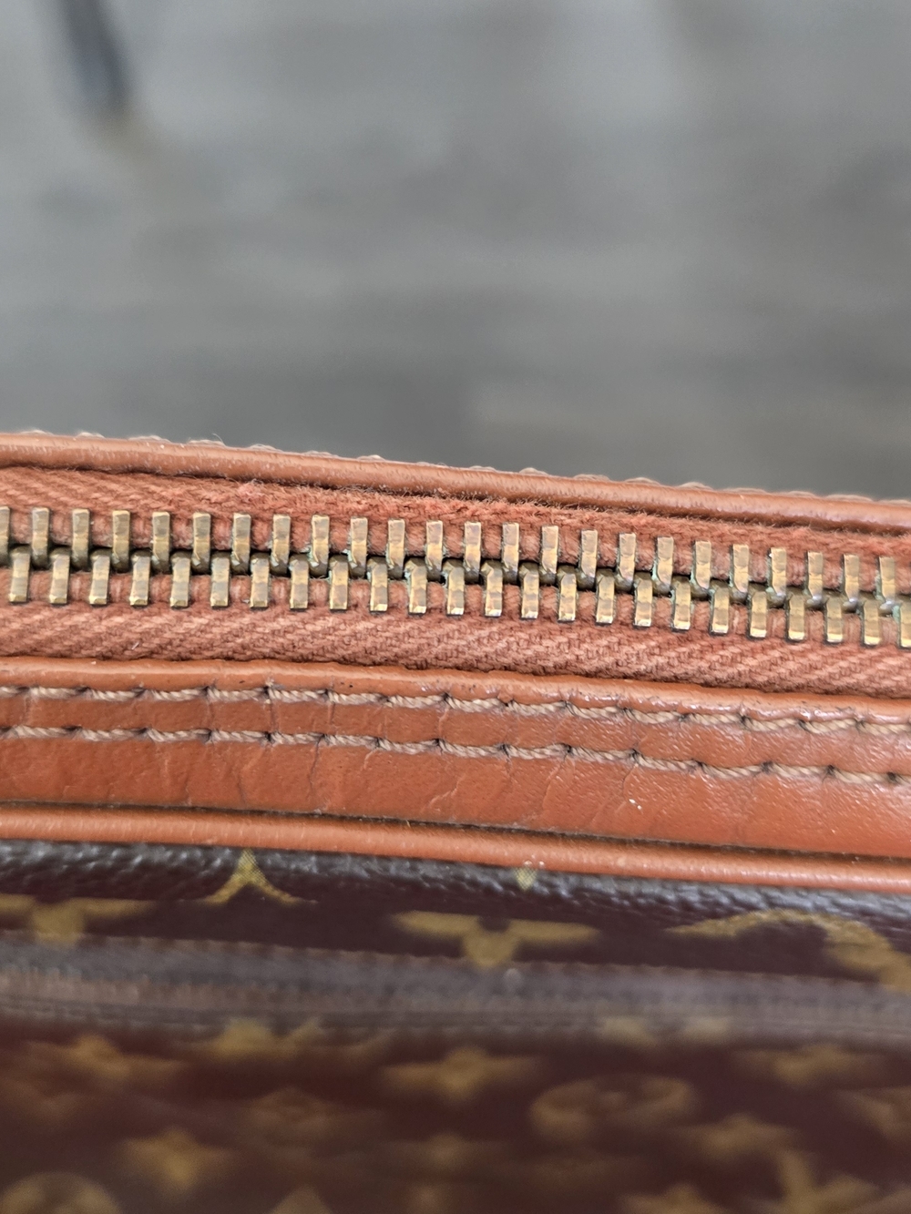 Vintage Louis Vuitton Wristlet - Picture 6 of 16